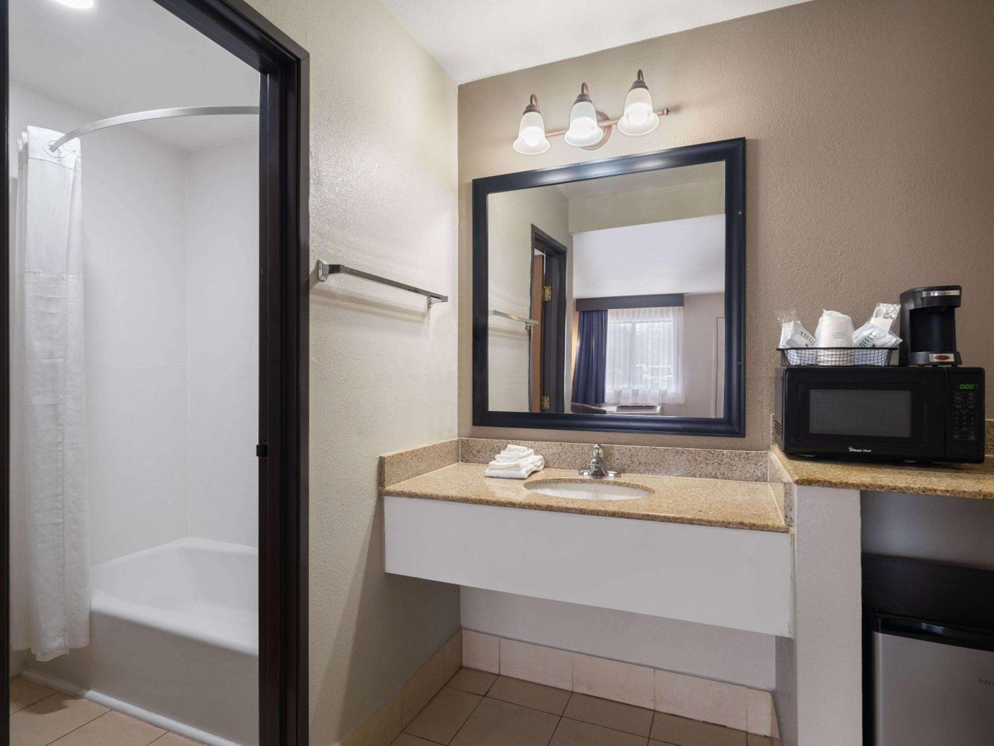 Travelodge By Wyndham Tucson Az Cortaro Dış mekan fotoğraf